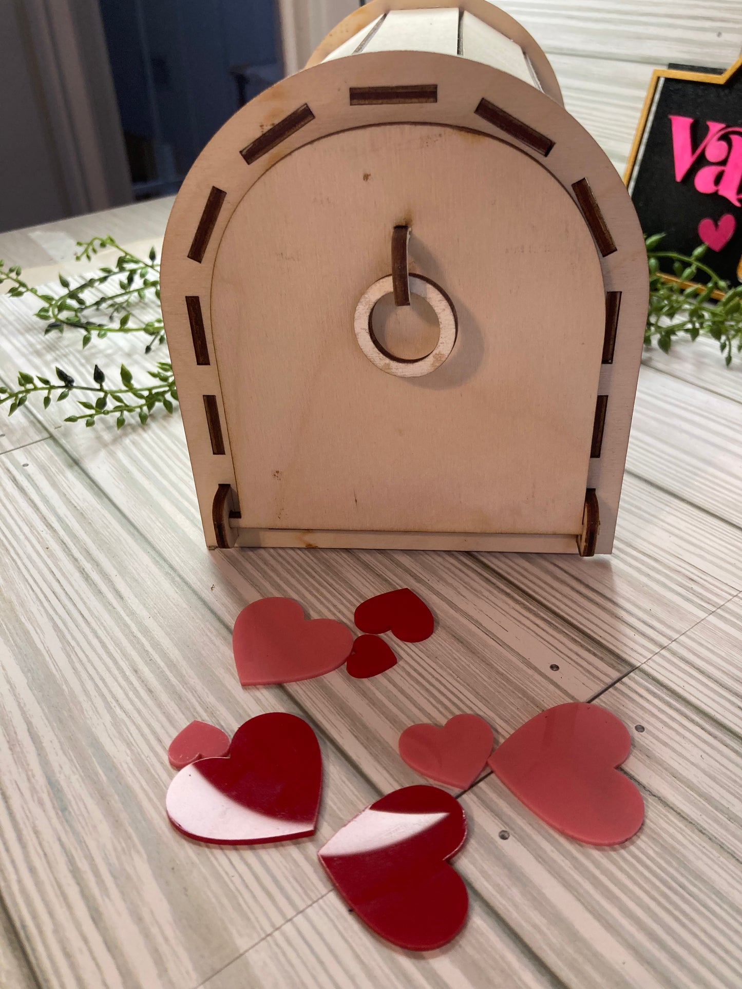 DIY Mailbox for classroom, Valentines Day, Letter to Santa, Mommy and Me Craft